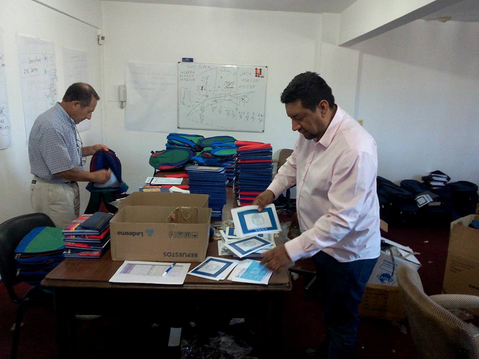 Entrega de útiles escolares a nivel nacional